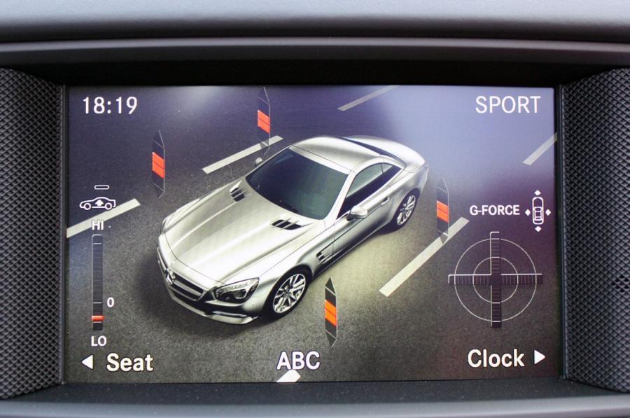  Mercedes-Benz SL550 2013 года  (фото 13 из 51)